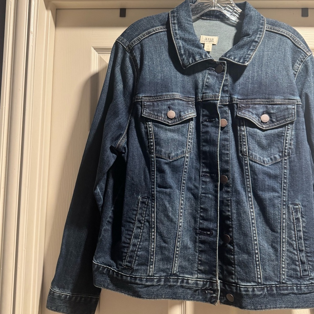 NWT a.n.a Women's Dark Blue Jean Jacket Size Large - Picture 2 of 6